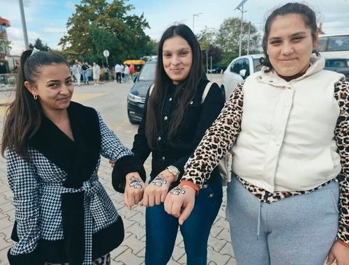 A Szolnoki SZC Kereskedelmi és Vendéglátóipari Technikum és Szakképző Iskola 11.F és 13.C osztályos tanulói 2025. október 10-én, pénteken Kecskeméten jártak szakmai kiránduláson.